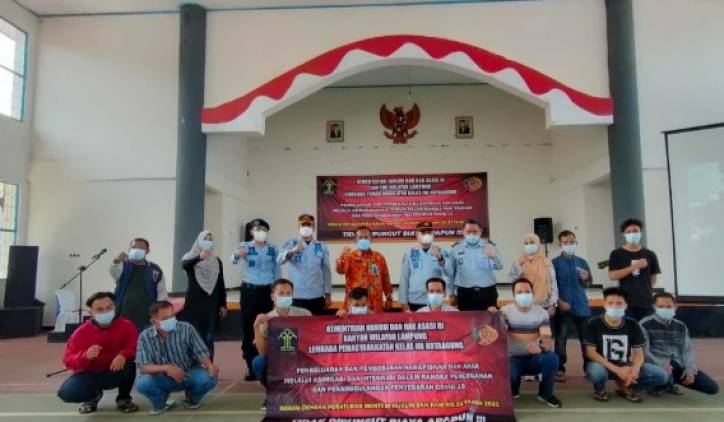 CuplikCom-12-Warga-Binaan-Lapas-Kelas-II-B-Kota-Agung-Dapatkan-Hak-Asimilasi-12082021175459-IMG_20210812_173245.JPG