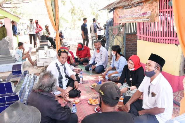 CuplikCom-20-Tahun-Tidak-Ada-Perubahan,-Tokoh-Masyarakat-Pabean-Ilir-Ajak-Warga-Dukung-Nina-Agustina-02102020153635-IMG-20201002-WA0036.jpg
