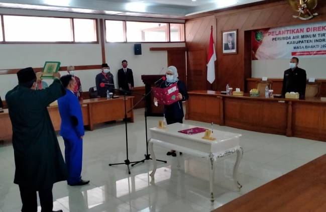 CuplikCom-Adi-Setiawan-Resmi-Dilantik-Sebagai-Dirut-Perumda-Air-Minum-Tirta-Darma-Ayu-04112021152725-IMG_20211104_151722.jpg