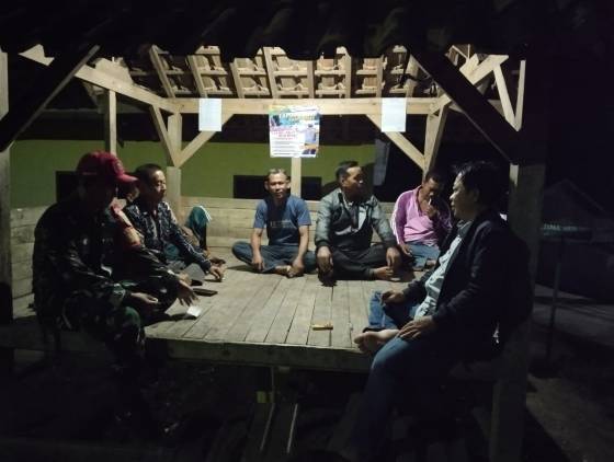 CuplikCom-Babinsa-Koramil-421-03Pnh-Bersama-Pemdes-Kahuripan-Kembali-Menggalakkan-Program-Siskamling-16012023102834-IMG-20230116-WA0013.jpg