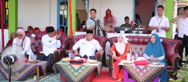 CuplikCom-Bupati-Nanang-Ermanto-Hadiri-Pengajian-Bulanan-BKMT-Kecamatan-Palas-02122022115335-IMG-20221130-WA0024-864x380.jpg