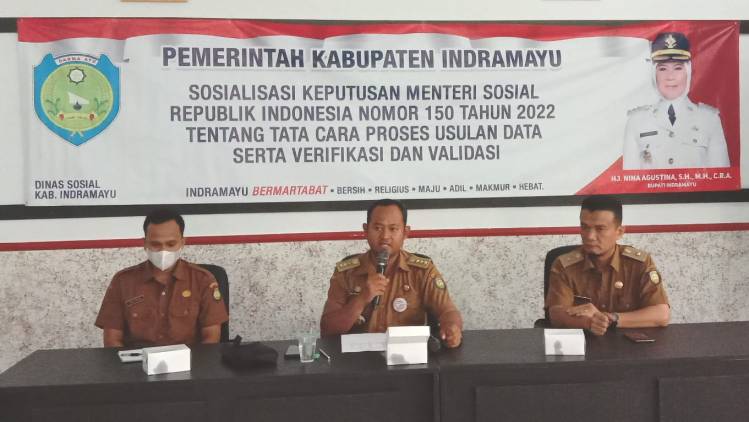 CuplikCom-Camat-Losarang-Imbau-Operator-SIKS-NG-dan-Pendamping-Sosial-Agar-Sigap-Bantu-Warga-07112022152642-IMG-20221107-WA0018.jpg