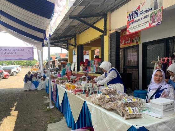 CuplikCom-DPC-IWAPI-Indramayu-Gelar-Tasyakur-dan-Bazaar-UMKM-22022023172941-IMG-20230222-WA0039.jpg