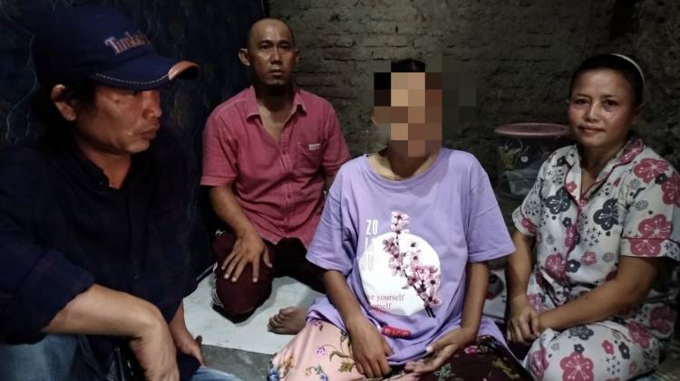Didiagnosa Jantung Bocor, Saenah Butuh Perhatian Pemerintah CuplikCom-Didiagnosa-Jantung-Bocor,-Saenah-Butuh-Perhatian-Pemerintah-12062021131052-IMG_20210612_130018.jpg