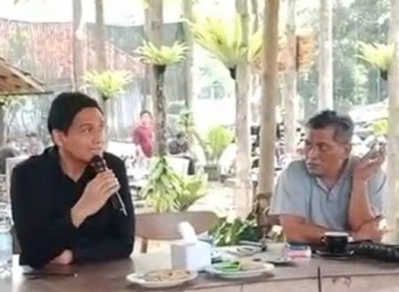 CuplikCom-Dinilai-Merendahkan-Media,-Wartawan-Indramayu-Boikot-Pemberitaan-Cabup-Lucky-Hakim-18112024152512-IMG-20241118-WA0056.jpg