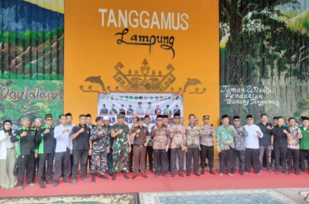 CuplikCom-Doa-Bersama-dan-Ikrar-Damai-Wujudkan-Tanggamus-Yang-Aman-04092025103517-IMG_20250904_102520.jpg