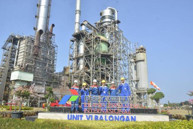 CuplikCom-Dorong-Inovasi-dan-Daya-Saing,-Tim-Kementerian-ESDM-Bahas-Strategi-di-Kilang-Balongan-31072025115319-IMG-20250731-WA0007.jpg