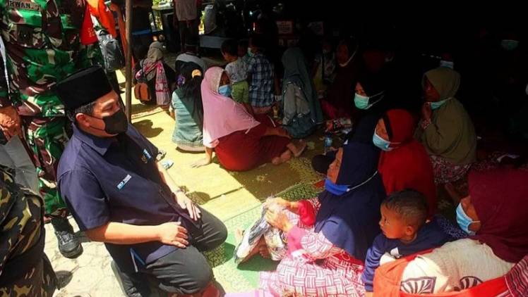 CuplikCom-Erick-Thohir-Sebut-Anak-Korban-Erupsi-Gunung-Semeru-Dapat-Beasiswa-12122021224111-WhatsApp-Image-2021-12-12-at-15.16.03.jpg.webp