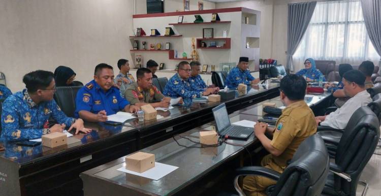 CuplikCom-Gus-Miftah-Akan-Menghadiri-Acara-Tabligh-Akbar-di-Jati-Agung-20052025193338-IMG_20250520_192343.jpg