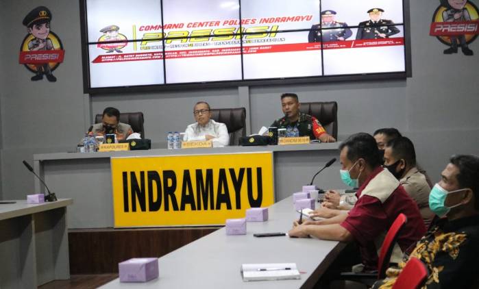 CuplikCom-Guyub-Vaksinasi-Anak,-TNI,-Polri-dan-Pemkab-Bangun-Sinergitas-08012022090731-IMG_20220108_090457.jpg