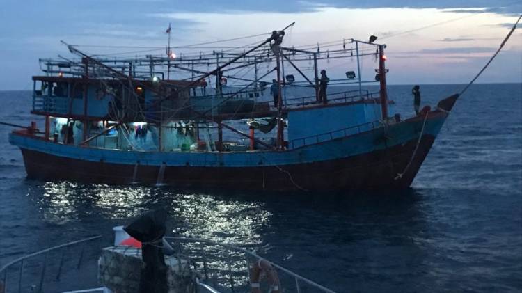 CuplikCom-KKP-Amankan-8-Kapal-di-Laut-Natuna-Utara-dan-Perairan-Madura-21032021181048-20210321_180300.jpg