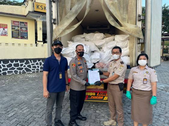 CuplikCom-KSKP-Bakauheni-Amankan-5196-Kilogram-Daging-Celeng-Tak-Memiliki-Dokumen-Yang-Sah-07102021220632-IMG-20211007-WA0034.jpg