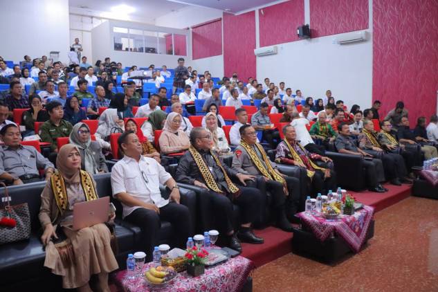CuplikCom-Kapolda-Lampung-Buka-Seminar-Nasional-RUU-KUHAP,-Tegaskan-Pentingnya-Pemahaman-Hukum-bagi-Masyarakat-08072025134659-IMG-20250708-WA0030.jpg