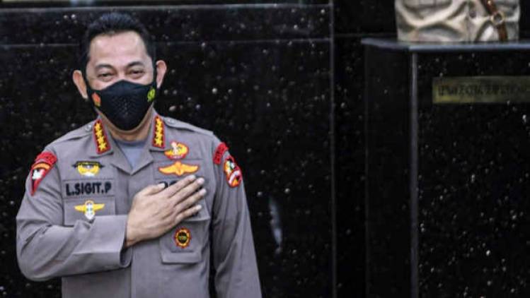 CuplikCom-Kapolri-Ajak-Masyarakat-Tak-Bosan-Terapkan-Protokol-Kesehatan-06062021223044-20210606_222439.jpg