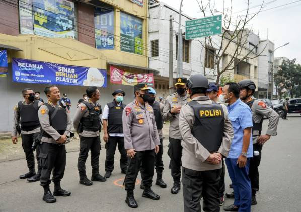 CuplikCom-Kapolri-Instruksikan-Usut-Tuntas-Bom-Bunuh-Diri-Polsek-Astana-Anyar-07122022233110-IMG-20221207-WA0084.jpg