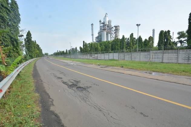 RU VI akan Bangun Bufferzone, 137 Pohon Terdampak Proyek diganti dengan penanaman 6900 Pohon CuplikCom-Kilang-Balongan-akan-Bangun-Bufferzone,-137-Pohon-Terdampak-Proyek-diganti-dengan-penanaman-6900-Pohon-20012025095135-IMG-20241019-WA0000.jpg