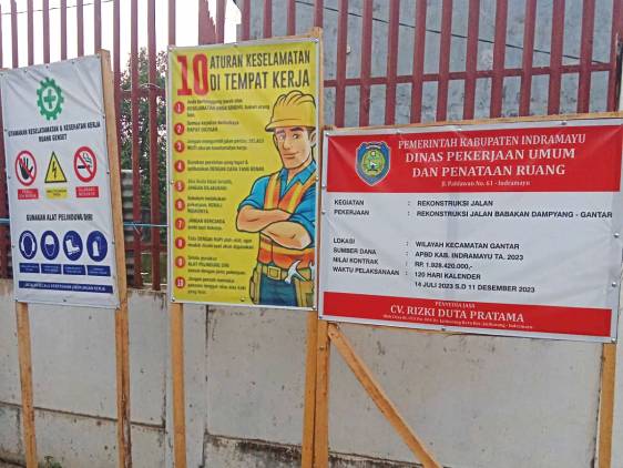 CuplikCom-Kontraktor-Proyek-Rekonstruksi-Jalan-Babakan-Dampyang-Gantar-Diduga-Kuat-Permainkan-Ketebalan-Beton-27102023133908-IMG_20231027_131506.jpg