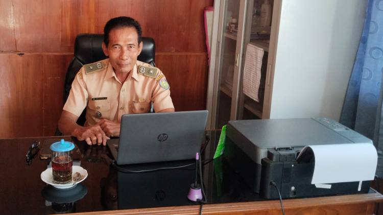 Kuwu Gabuswetan Abdullah Irlan Apresiasi SANIMAS Daniel Mutaqien Syafiuddin CuplikCom-Kuwu-Gabuswetan-Abdullah-Irlan-Apresiasi-SANIMAS-Daniel-Mutaqien-Syafiuddin-17112025111751-Kuwu_Gabuswetan.jpg