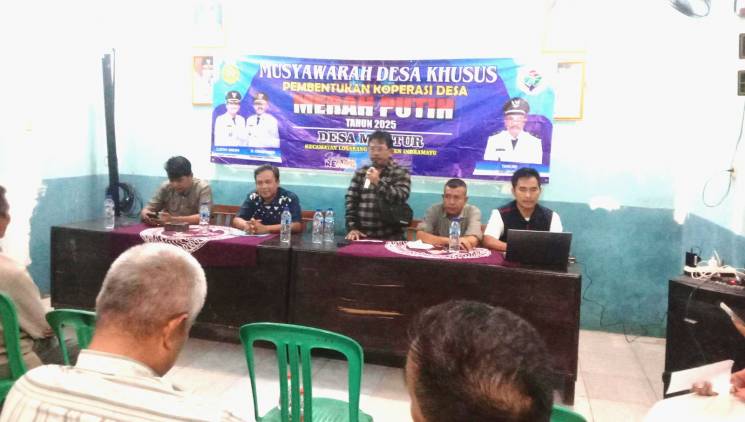 CuplikCom-Lewat-Voting-Terbuka-Pengurus-Kopdes-Merah-Putih-Desa-Muntur-Losarang-Terbentuk-20052025221108-IMG_20250520_220424.JPG