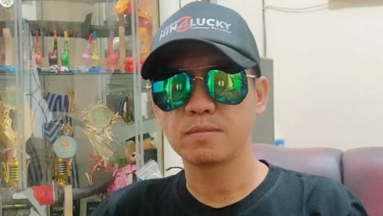 CuplikCom-Lucky-Hakim-Dianggap-Paling-Berjasa,-Relawan-Wayae-Wayae-Angkat-Bicara-24022023115659-IMG-20230224-WA0012.jpg