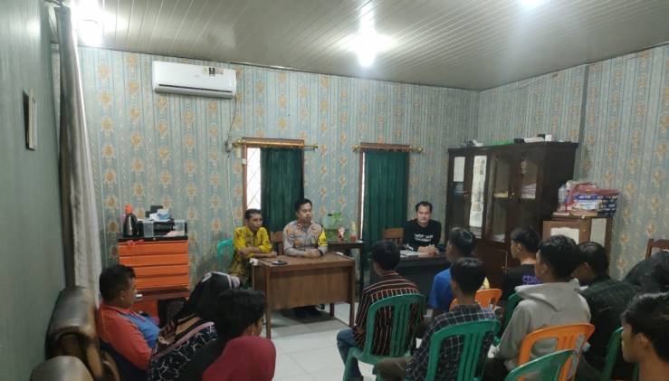 CuplikCom-Mau-Tawuran-di-Ketapang-Lampung-Selatan,-13-Pelajar-Kocar-kacir-Didatangi-Polisi-12102024234313-IMG_20241012_233700.jpg