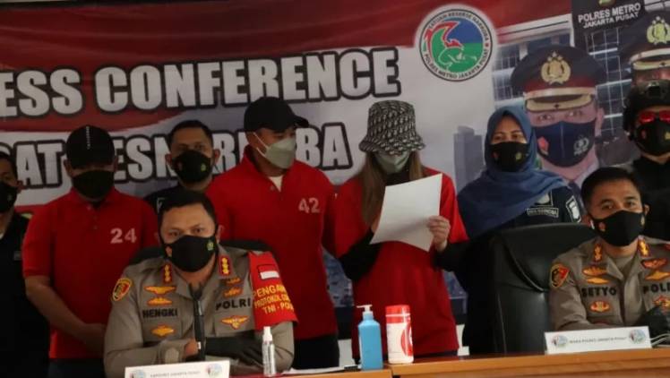CuplikCom-Meski-Direhabilitasi,-Polisi-Sebut-Kasus-Hukum-Nia-Ardi-Tetap-Lanjut-ke-Pengadilan-10072021214202-20210710_213640.jpg