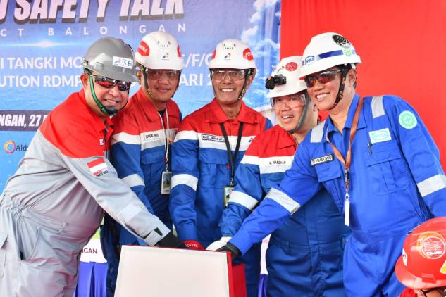 CuplikCom-PT-KPI-Siap-Laksanakan-Restorasi-4-Tangki-Mogas-Kilang-Balongan,-Targetkan-Selesai-Dalam-19-Bulan-28122023122744-IMG-20231228-WA0004.jpg