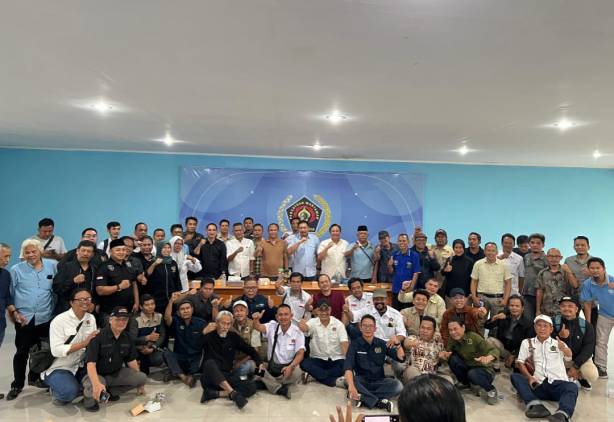 CuplikCom-PWI-Jabar-Dukung-Kongres-Persatuan,-Peserta-Kongres-Adalah-Ketua-Definitif-Hasil-konferensi-Bukan-Plt-yang-Ditunjuk-25062025190500-IMG-20250625-WA0064.jpg