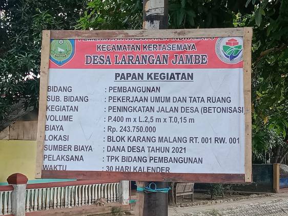 CuplikCom-Pembangunan-Jalan-Beton-Blok-Karang-Malang-Desa-Larangan-Jambe-Diduga-Kuat-Di-Korupsi-26092021105530-IMG-20210925-WA0025.jpg