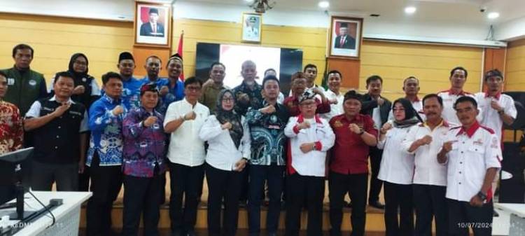 CuplikCom-Pengurus-DPD-PPDI-Kabupuaten-Indramayu-Hadiri-Rapim-di-Bandung-11072024162116-WhatsApp_Image_2024-07-11_at_09.29.24.jpeg