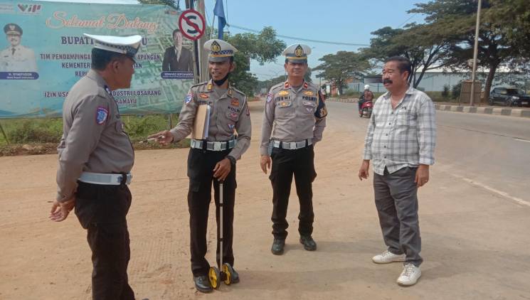 CuplikCom-Percepat-Pembangunan,-PT-WIP-Usul-Buat-U-Turn-Depan-Kawasan-Industri-Losarang-Indramayu-14052025112335-IMG-20250514-WA0002.jpg