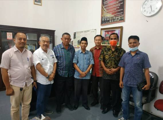 CuplikCom-Perhimpunan-Advokat-Indonesia-(Peradi)-Lamsel,-Gelar-kerjasama-Dengan-STIH-Muhammadiyah-Kalianda-19022022192720-IMG-20220219-WA0022.jpg