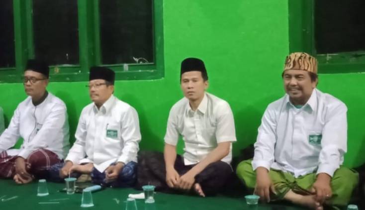 CuplikCom-Peringati-Hari-Guru,-Nahdliyin-dan-Masyarakat-Kedungwungu-Krangkeng,-Gelar-Doa-Bersama-25112020231206-IMG-20201125-WA0140.jpg