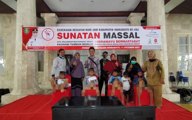 CuplikCom-Peringati-Hari-Jadi-ke-494,-Pemkab-Indramayu-Targetkan-494-Anak-Ikuti-Sunat-Massal-11102021123106-IMG_20211011_122855.jpg