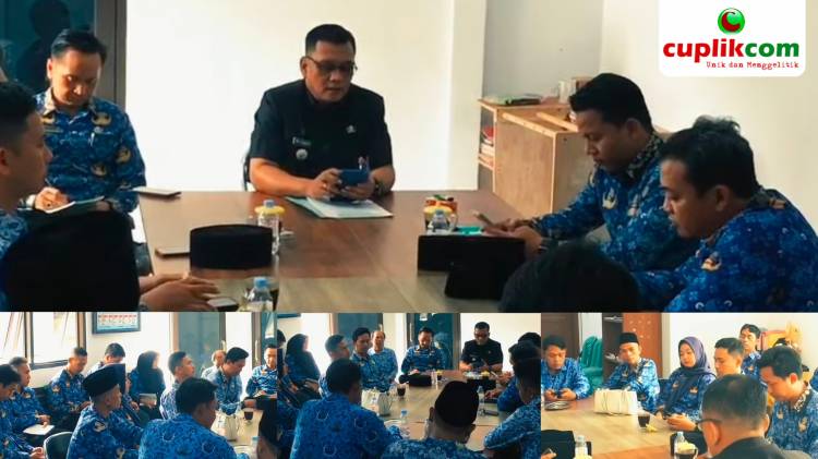 Perkuat Kolaborasi, Camat Haurgeulis Kumpulkan Kasi dan Sekdes CuplikCom-Perkuat-Kolaborasi,-Camat-Haurgeulis-Kumpulkan-Kasi-dan-Sekdes-10112025220711-Pemcam_Haurgeulies.jpg