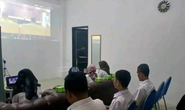 CuplikCom-Perkuat-Strategi-Pengendalian-Inflasi,-TPID-Lampung-Selatan-Kembali-Rakor-dengan-Kemendagri-28082024135453-IMG_20240828_135229.jpg