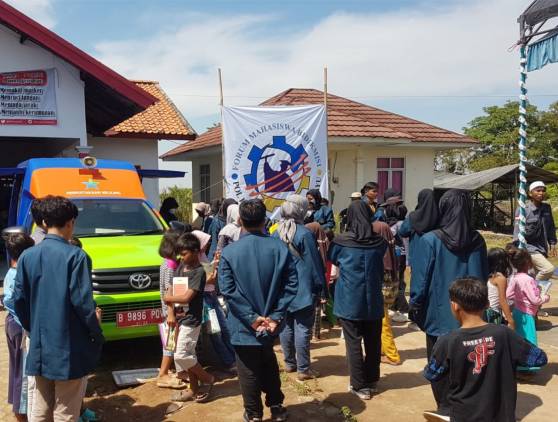 CuplikCom-Perpustakaan-Keliling-DPA-Indramayu-Sasar-Belasan-Titik-14092022231916-IMG-20220914-WA0013.jpg
