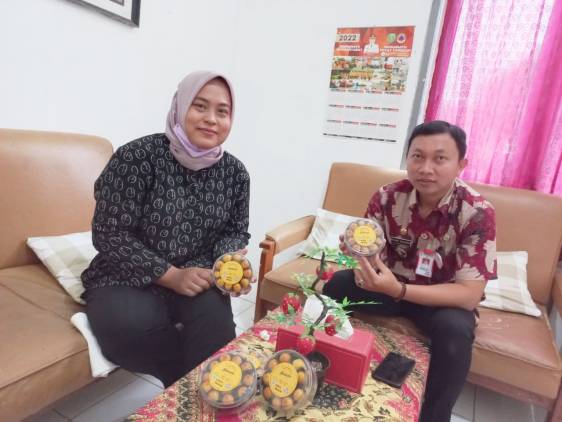 Prodak UMKM Lokal Kedokanbunder Mimide Suguhkan Rasa Kangen dan Ketagihan CuplikCom-Prodak-UMKM-Lokal-Kedokanbunder-Mimide-Suguhkan-Rasa-Kangen-dan-Ketagihan-04102022111624-IMG-20221004-WA0003.jpg