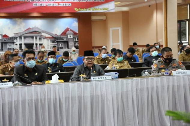 CuplikCom-Rapat-Paripurna,-Pjs-Bupati-Lampung-Selatan-Sampaikan-Dua-Raperda-Secara-Virtual-26102020201817-IMG-20201026-WA0117.jpg