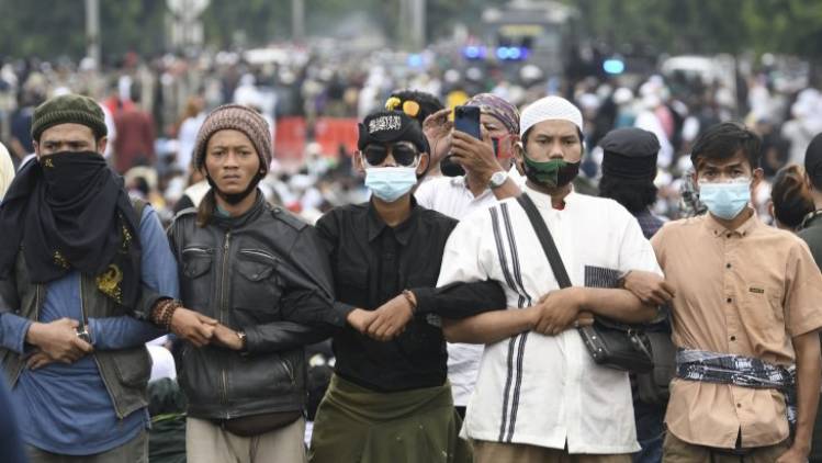 Ratusan Pendemo Ditangkap, Polisi Temukan Simpatisan Rizieq Shihab Dibawah Umur CuplikCom-Ratusan-Pendemo-Ditangkap,-Polisi-Temukan-Simpatisan-Rizieq-Shihab-Dibawah-Umur-24062021163111-20210624_162422.jpg