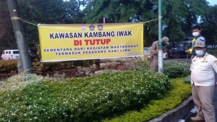 CuplikCom-Satpol-PP-Palembang-Tutup-Sejumlah-Tempat-Wisata-02052021221441-20210502_220633.jpg