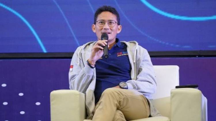 CuplikCom-Sektor-Pariwisata-Babak-Belur-Gegara-Covid,-Ini-Strategi-Menparekraf-Sandiaga-Uno-23122020064424-20201223_064053.jpg