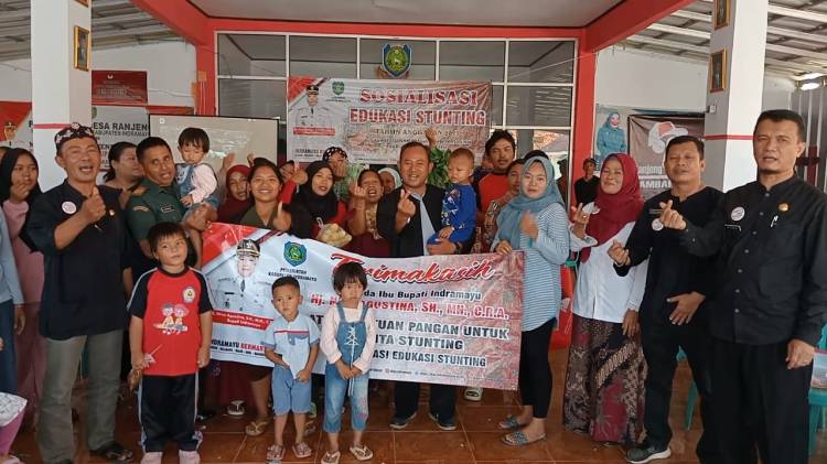 CuplikCom-Selamatkan-Generasi-Penerus,-Bupati-Indramayu-Beri-Bantuan-Pangan-ke-Anak-Stunting-18072023114015-IMG-20230718-WA0041.jpg