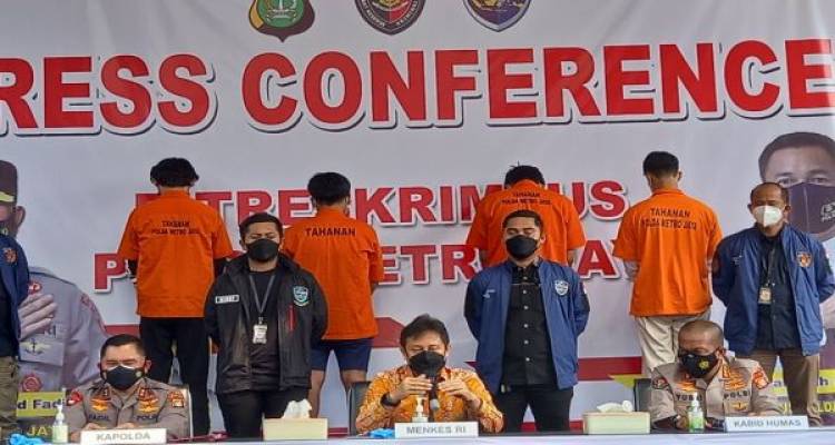 CuplikCom-Sertifikat-Vaksin-Jokowi-Bocor-ke-Publik,-Menkes-Langsung-Tutup-Data-Pejabat-Negara-03092021171750-timthumb.jpg