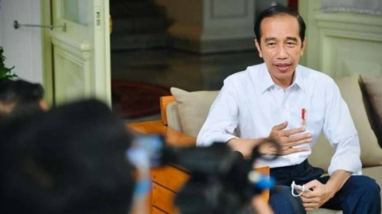 CuplikCom-Tegas!-Jokowi-Tak-Berminat-Jadi-Presiden-3-Periode-15032021220609-20210315_215744.jpg