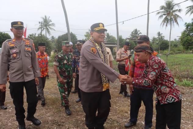 CuplikCom-Warga-Mendabakan-Pos-Pol-Way-Sulan,-Menjadi-Polsub-Sektor-15052025164515-IMG-20250515-WA0064.jpg